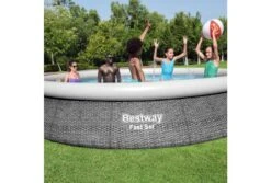 Bestway Fast Set Rotan Zwembad | Ø 457 X 84 Cm 7 Bestway Fast Set Rotan Zwembad | Ø 457 X 84 Cm -Bestway Zwembaden Winkel bestway fast set rotan mensen 1