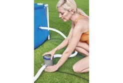 Bestway Filterpomp 1,2 M³/u -Bestway Zwembaden Winkel bestway filterpomp 1 2 m u in gebruik