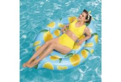 Bestway Luchtbed Scentsational Lemon -Bestway Zwembaden Winkel bestway luchtbed scentsational lemon in het water